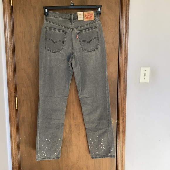 Relisted Levi’s low pro gray midrise straight leg jean splatter detail size 27 - Picture 7 of 17